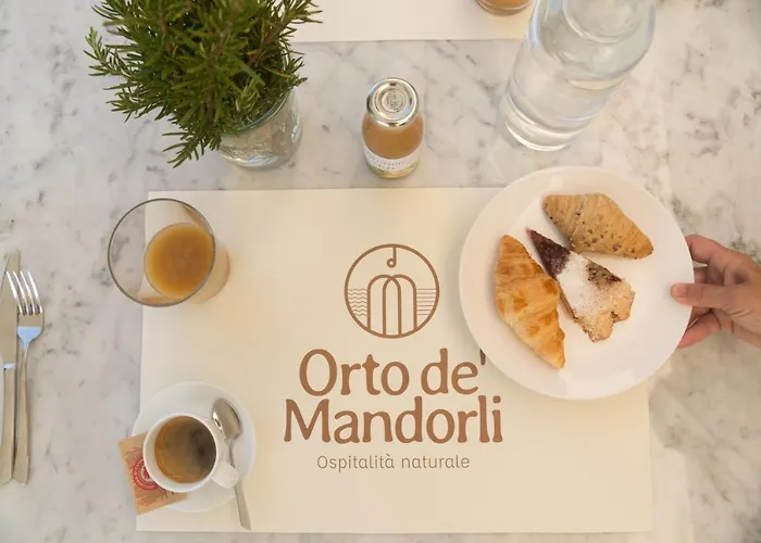 Orto De' Mandorli 3*