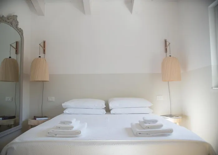 Orto De' Mandorli 3* Vetulonia